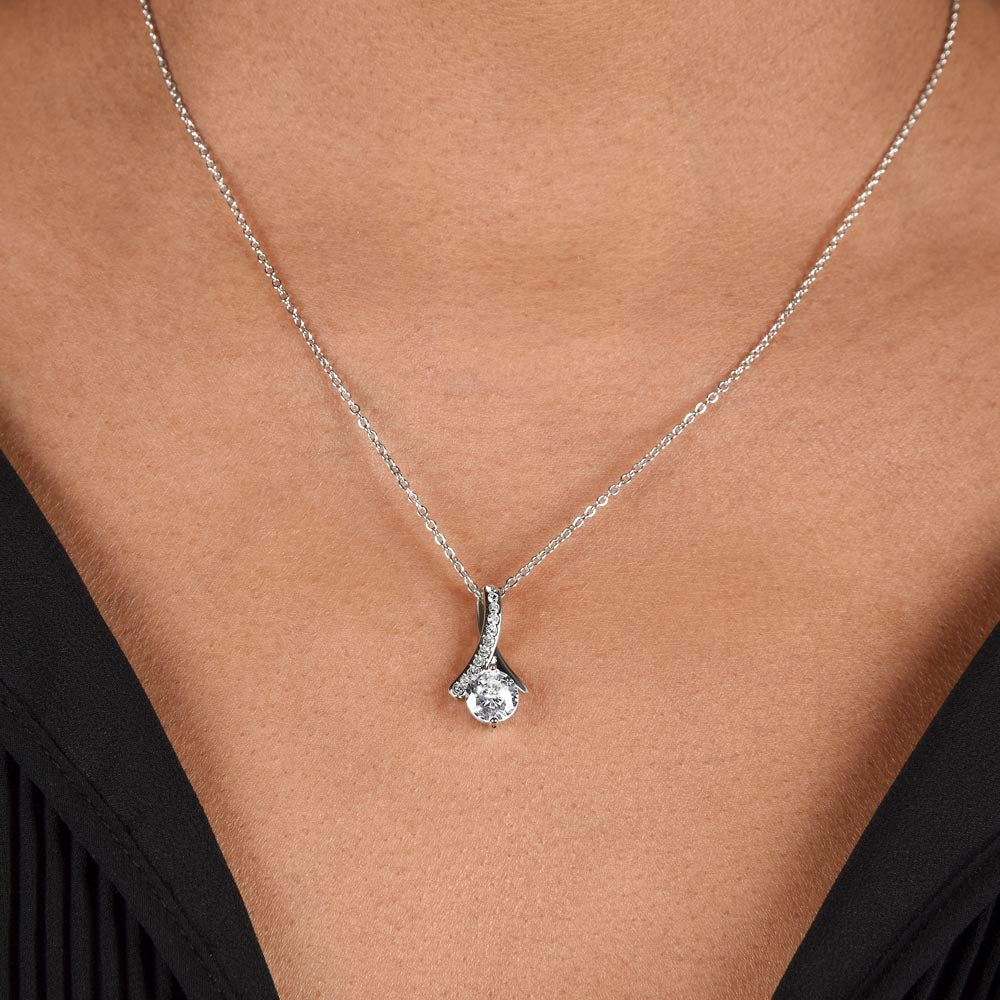 "My Rock" Necklace - White or Yellow Gold