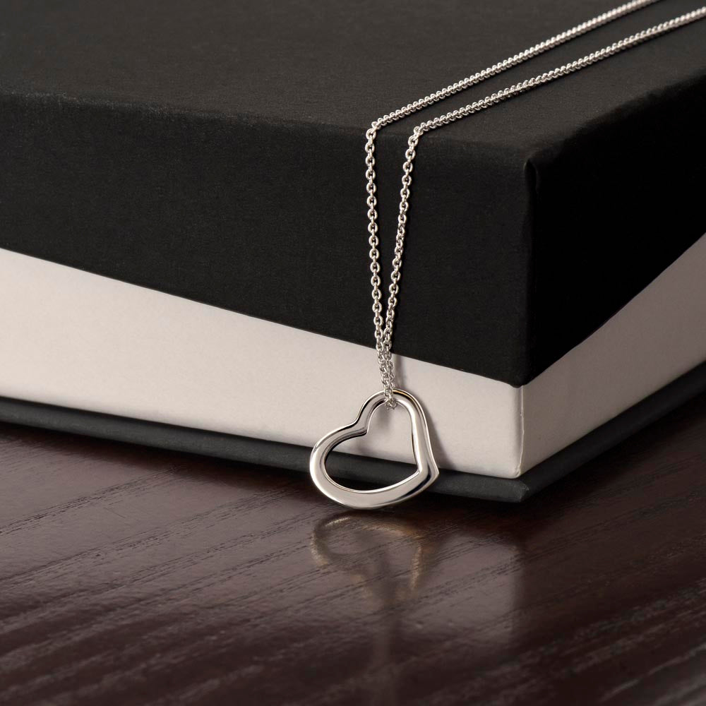 “Show me your love” Heart Necklace - White or Yellow
