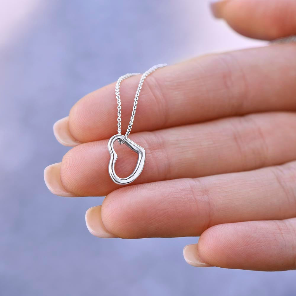 “Show me your love” Heart Necklace - White or Yellow